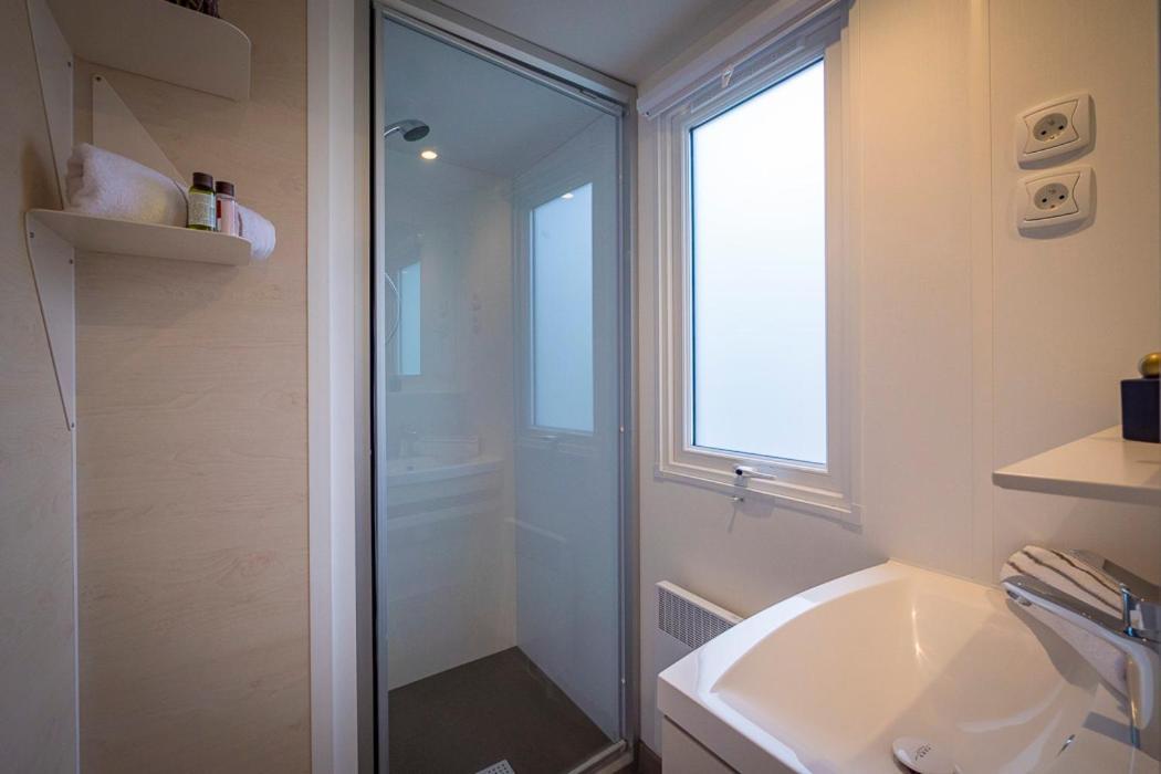 Вилла Chiclana Mobile House - Piscina , Wi-Fi, Relax Чиклана-де-ла-Фронтера Экстерьер фото